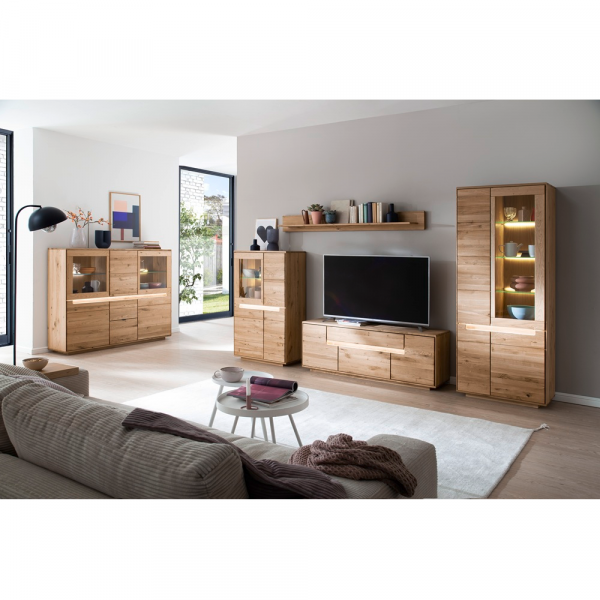 Möbelprogramm in Wildeiche Massiv