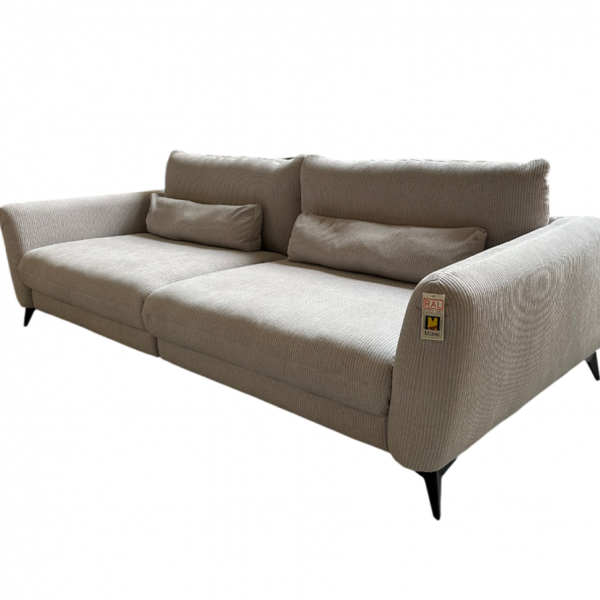 Big Sofa, Ausstellungsstück